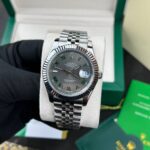 Rolex Datejust Model 077